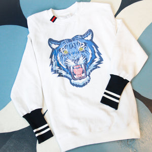 pullover | blue tiger | white