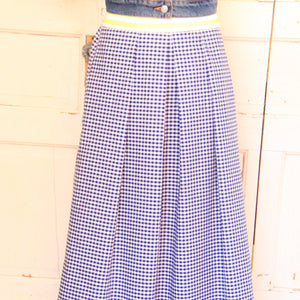 field skirt | navy gingham